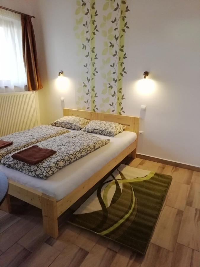 Égrelátó Vendégház Balatonakali Extérieur photo